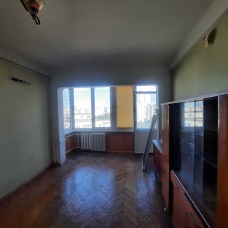 Продаж 2-кімнатної квартири Центр Київа біля метро Вокзальна