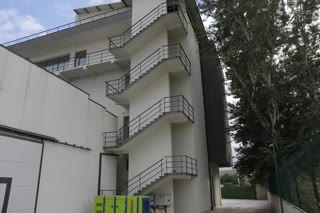 Entire building for rent, commercial space in Gldani