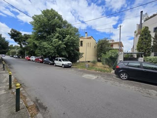 225 m² Plot