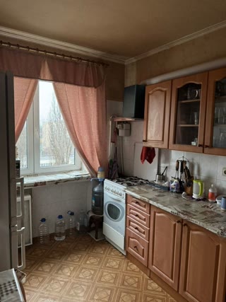 Продаж 2-кімнатна квартира на Теремках біля ТРЦ Мегалан
