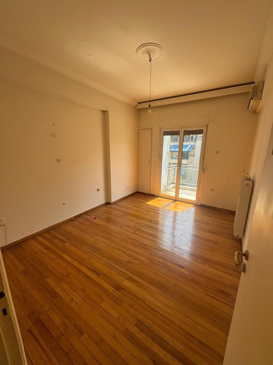 Квартира 91 м²