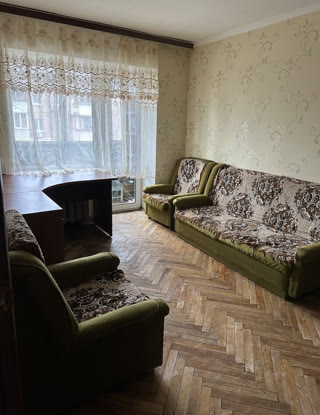 For Sale 2-room Apartment, Dorohozhychi Metro, Shevchenkivskyi