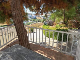 200 m² Detached House