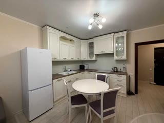Продаж 1-кімнатної квартири біля метро Теремки та ТРЦ Respublika Park
