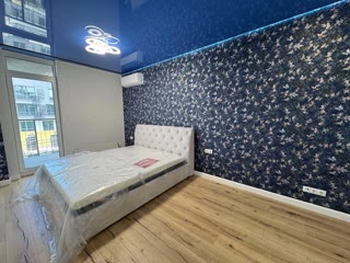 Продаж 2-кімнатної квартири в ЖК Республіка біля ТРЦ Respublika Park