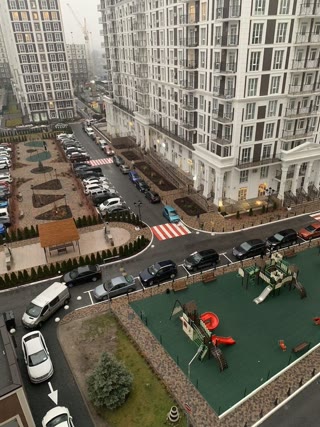 Пропонується 3-кімнатна Нова Англія Голосіївський р-н