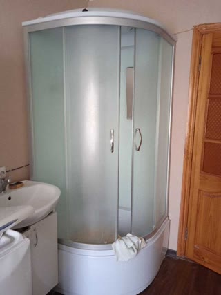 For sale a studio apartment, metro 23 Serpnya Pavlove Pole