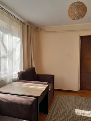 Продам 3к квартиру з терасою на Баварії