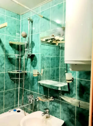Продам 2 к.кв. Алексеевка пр. Победы