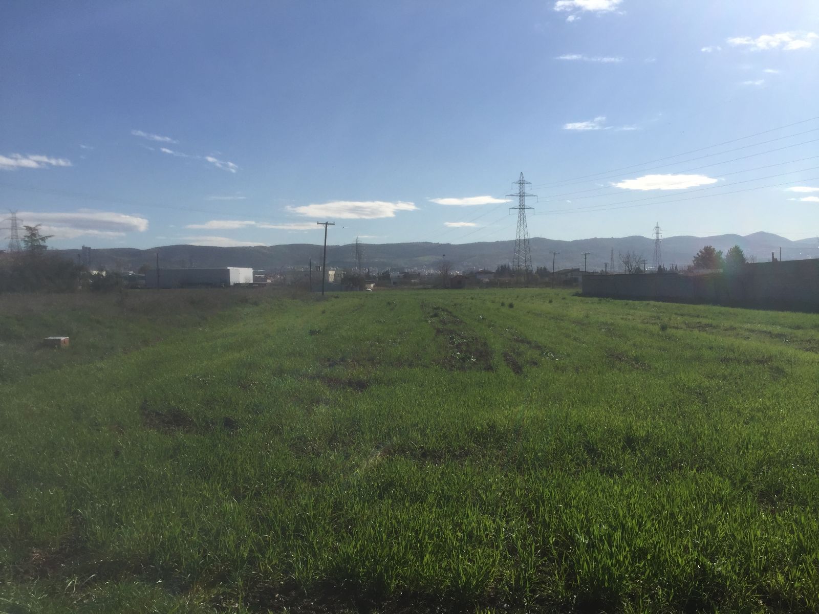 Участок 3700 м²