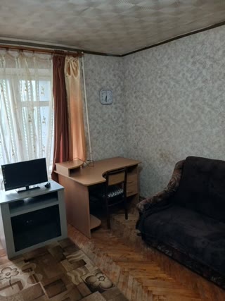 Продам 1 кімнатну квартиру м. Холодна Гора