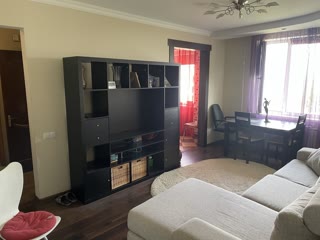 Продам 3к квартиру сел. Жуковського