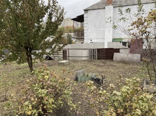 Будинок на Мирному для великої сім'ї
