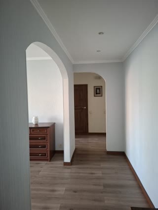 Продаж 3-кімнатної квартири біля метро Васильківська