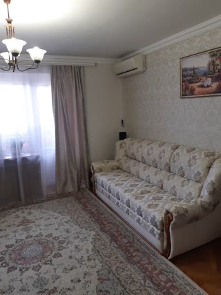 Продаж 3-х кімн. квартири метро “Чернігівська”
