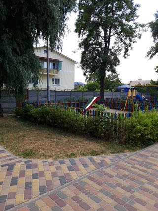 Продам нежилое помещение с отдельным входом по ул. Радужная