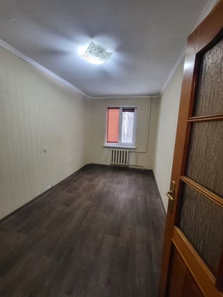 Продаж 2-кімнатної квартири на Воскресенці