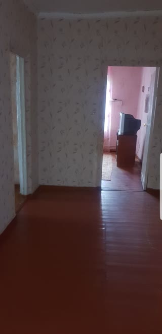 Будинок з усіма зручностями(рн хомутовки)