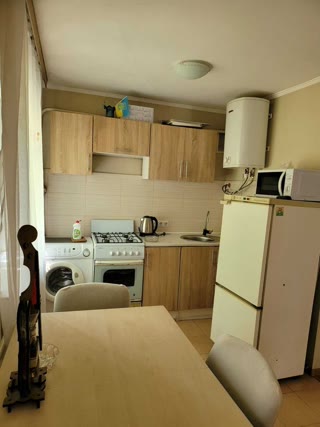Sale of a 2-room apartment near the fast tram