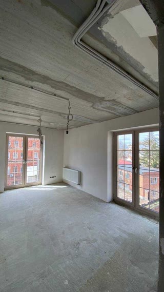 Продаж трирівневої квартири 94 м² + тераса 54 м² | Центр