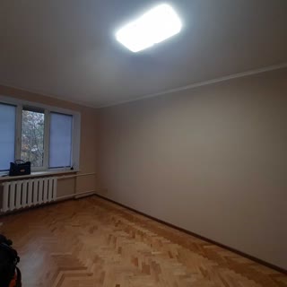 Продаж 1к квартири на проспекті Соборності, Дарницька площа