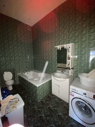 Продам 4к квартиру Центр