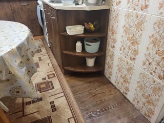 Продам 1к квартиру в центрі (пентхаус) 54кв+44. Майдан Конституції