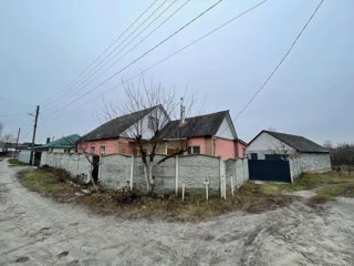 Продам будинок по вулиці Гутянська