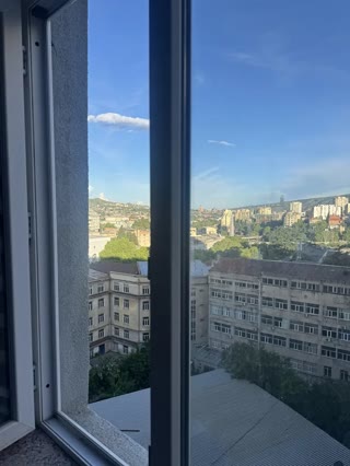 ქირავდება 3 ოთახიანი ბინა საბურთალოზე