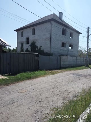 For sale: spacious house in an environmentally friendly area