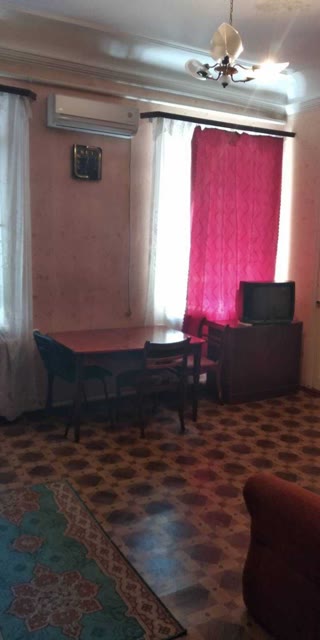 Срочно продам 2 кімнати в комуні