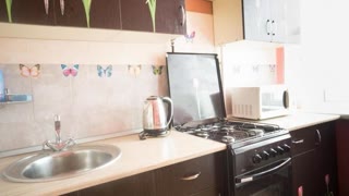 малогабаритка метро Гагаріна