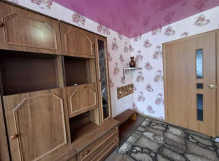 Продам 2-к. квартиру гостинного типу, на Салтівці, 605мкр-н
