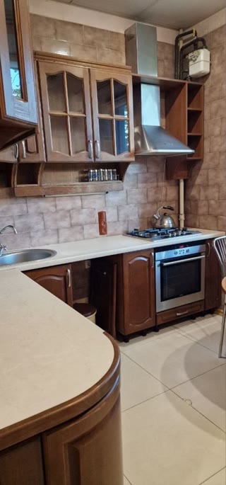 Продам 3к квартиру Бот Сад, Павлове Поле