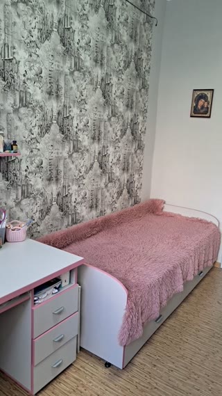Продам двокімнатну квартиру Холодна Гора