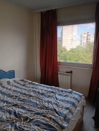 Продається 4 кімнатна квартира Алексеєвка