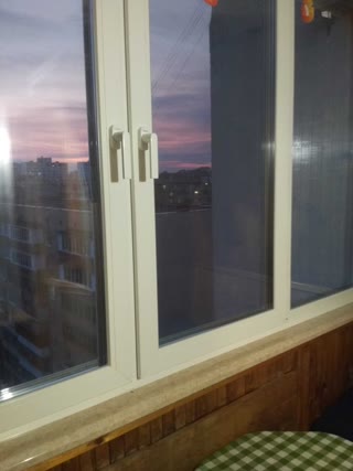 Sale of a 3-room apartment near Kharkivska metro