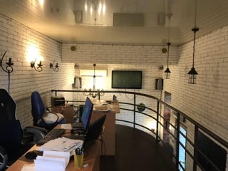 For sale: a space, perfectly suitable for an office or café