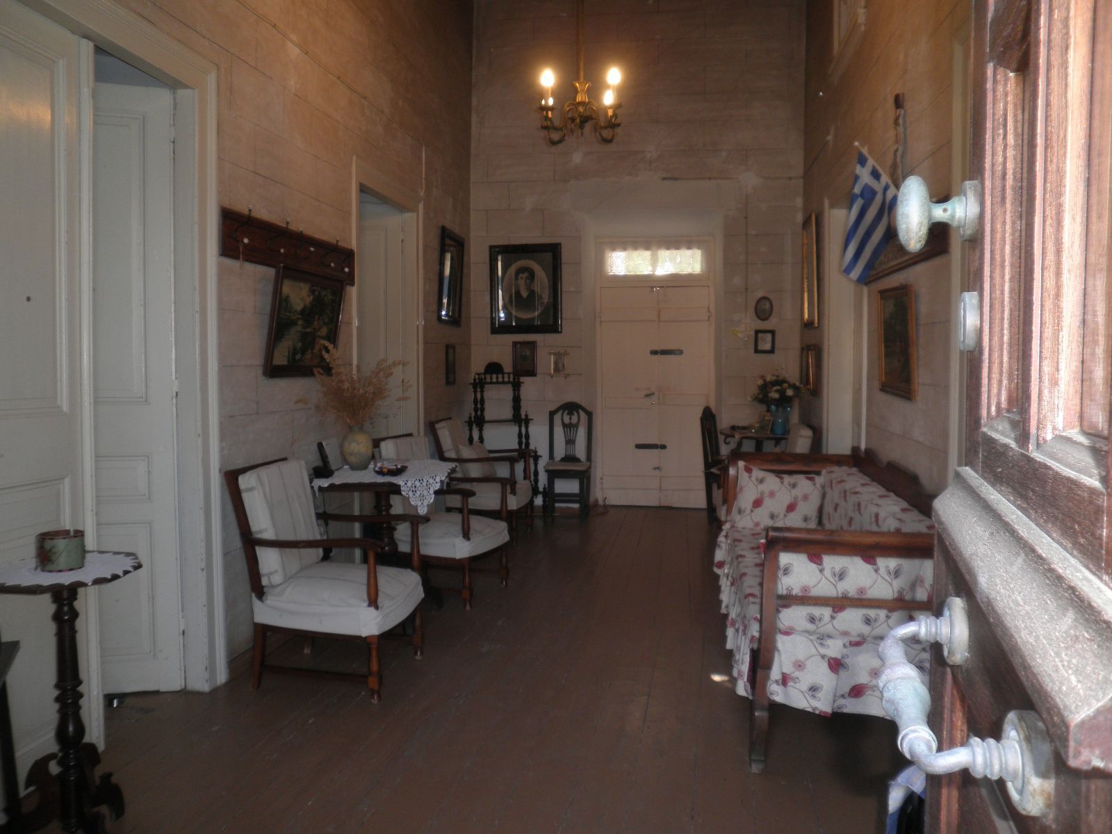 Отдельный дом, 163 м²