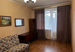 Продаж 2к квартири на вул. Уманська