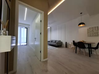 იყიდება 2 ოთახიანი ბინა საბურთალოზე