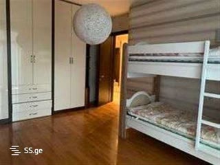 იყიდება 4 ოთახიანი ბინა  Domus Bagebi