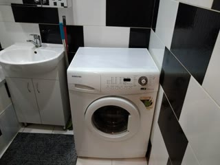 1-room studio in the center, metro Ploshcha Konstytutsii, Gagarin Avenue