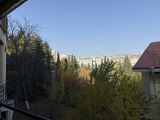 იყიდება 4 ოთახიანი ბინა საბურთალოზე საირმის ქუჩაზე