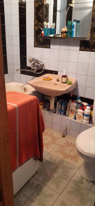 For Sale 3-room Apartment Saltivka, Metro Student (Akademika Pavlova)