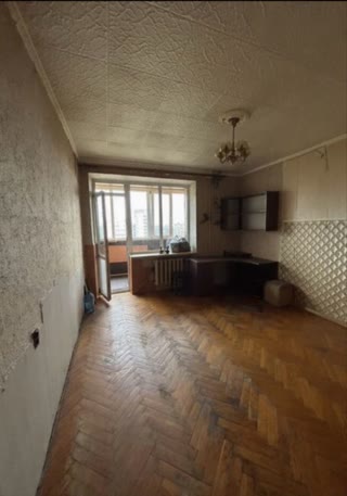 Продаж 2-кімнатної квартири біля метро Звіринецька