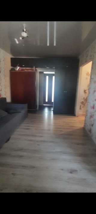 Продам 2х кімнат. квартиру м.Армійська