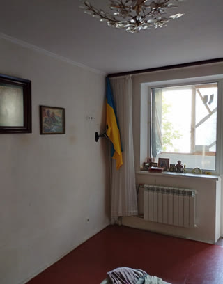Продам 1 кім. квартиру Солнечный