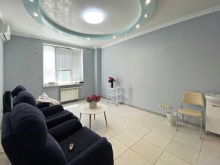124м2, метро Печерська. Московська, клініка, салон, готель