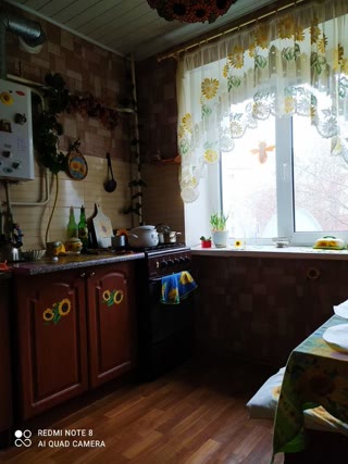 Продам квартиру жилое состояние